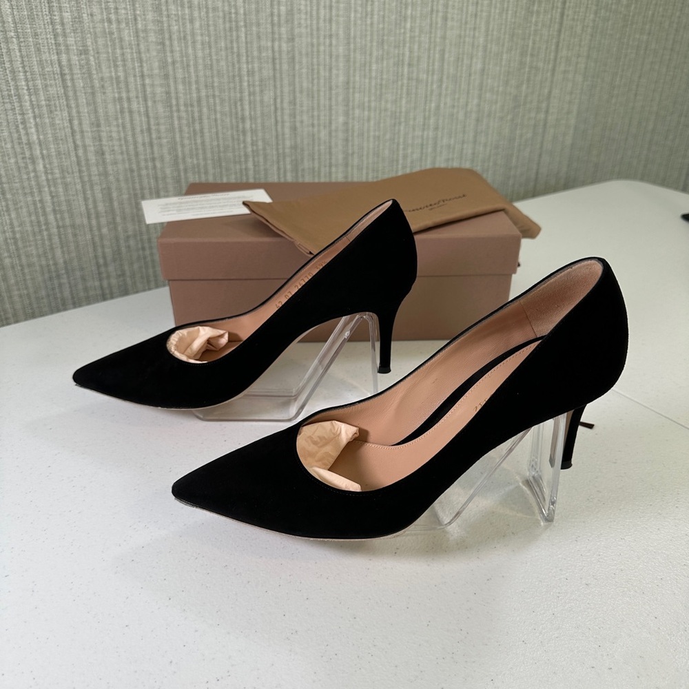 Gianvito Rossi Gianvito 70 Suede Pumps Black IT 39.5 (Like New)